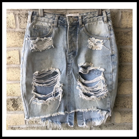 ONE TEASPOON 2020 Denim Pencil Skirt in Wilde - Picture 2 of 7